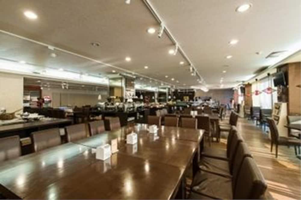 Atami Hotel Tajpej Kültér fotó